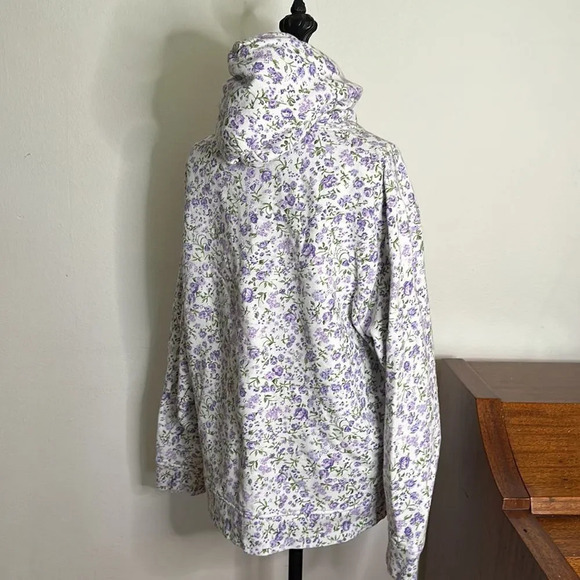 Teddy Fresh sz M purple and white floral pullover hoodie with kangaroo pocket - Picture 4 of 9